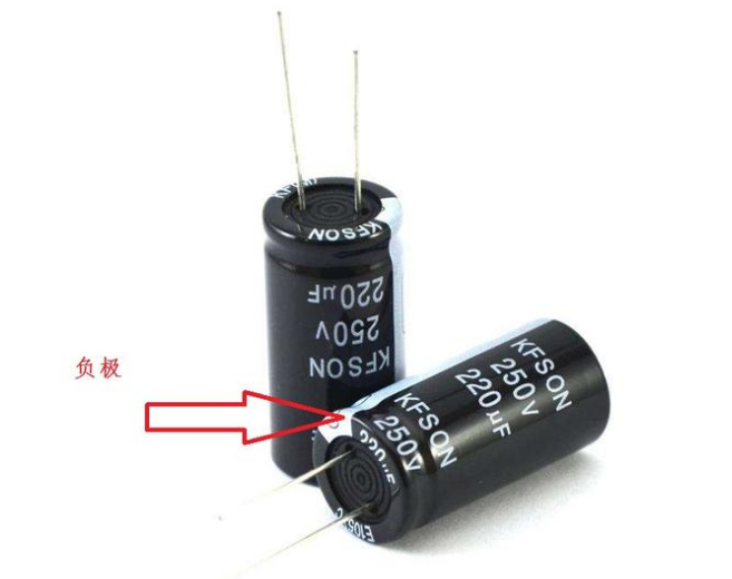 「NIPPON CHEMI-CON」電解電容極性接錯會爆炸，如何避免？